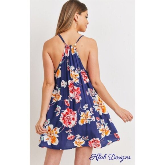 Floral Strappy Shift Dress - Picture 2 of 4